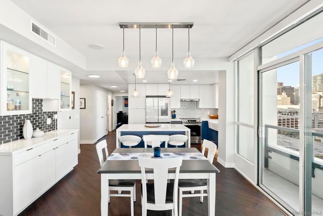 555 Front St. 1302, San Diego, CA 92101