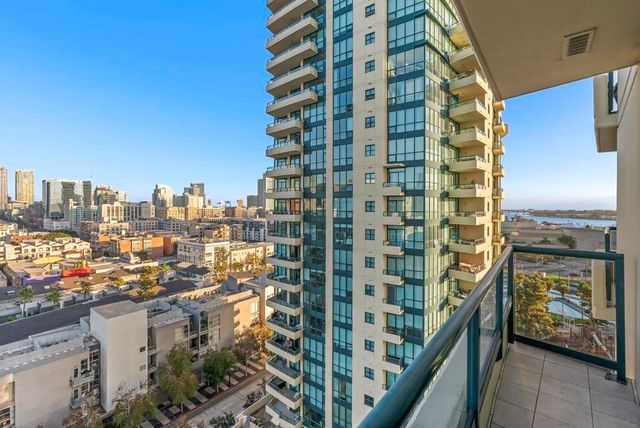 555 Front St. 1302, San Diego, CA 92101