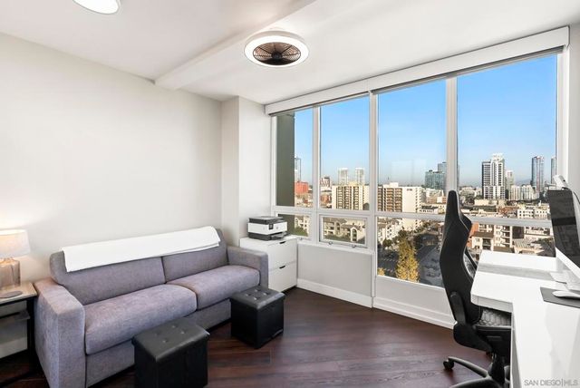 555 Front St. 1302, San Diego, CA 92101