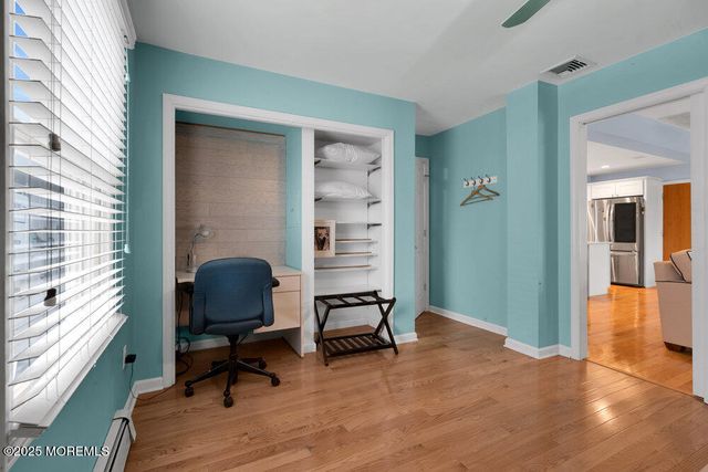 59 Top Sail Court, Bayville, NJ 08721