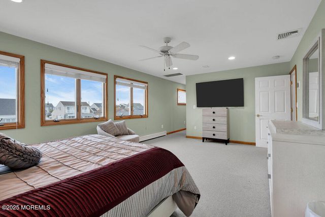 59 Top Sail Court, Bayville, NJ 08721