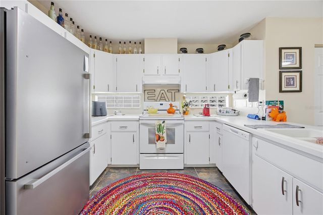 11230 SW 72ND AVENUE, Ocala, FL 34476