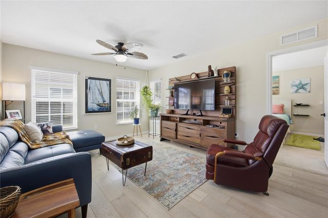 11230 SW 72ND AVENUE, Ocala, FL 34476