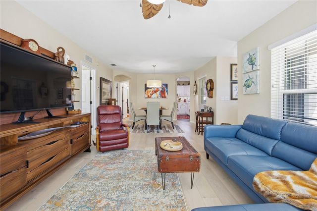 11230 SW 72ND AVENUE, Ocala, FL 34476