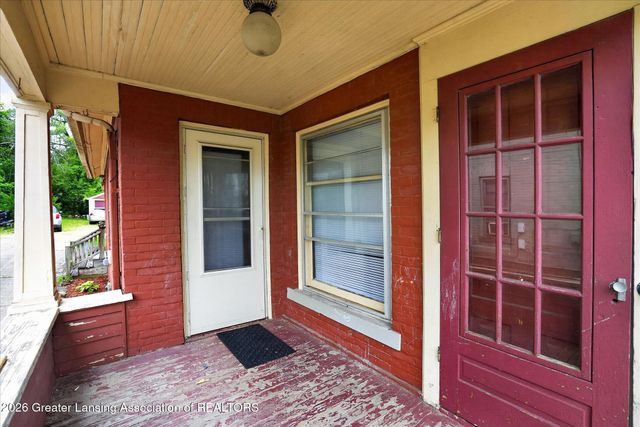 1223 N Washington, Lansing, MI 48906