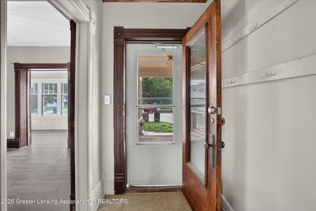 1223 N Washington, Lansing, MI 48906