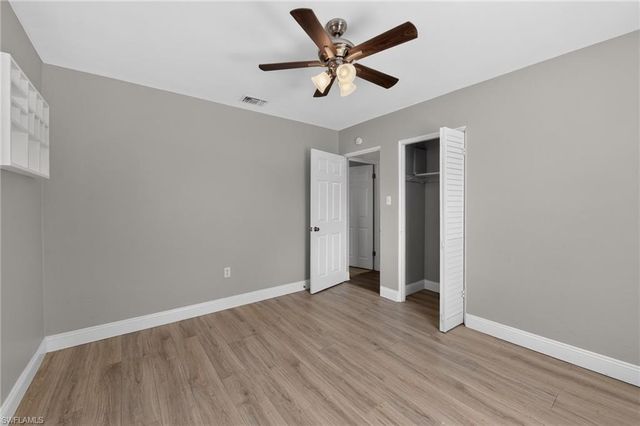 5235 Robin LN N, St. Petersburg, FL 33714