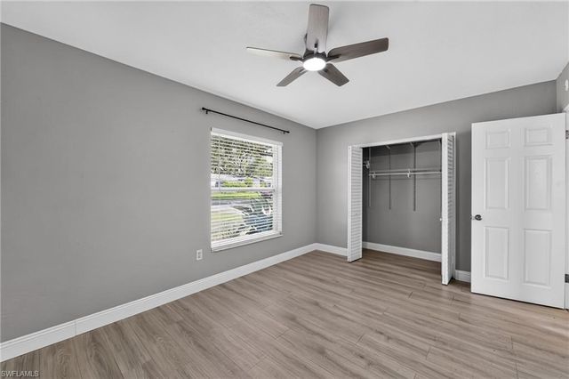 5235 Robin LN N, St. Petersburg, FL 33714