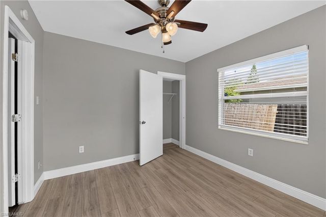 5235 Robin LN N, St. Petersburg, FL 33714