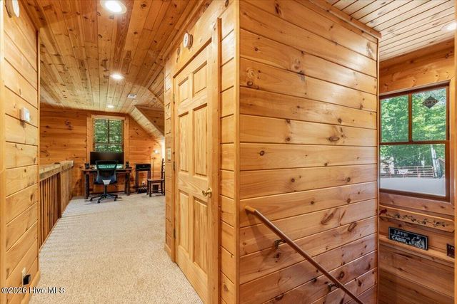 808 Granite Drive, Hayesville, NC 28904