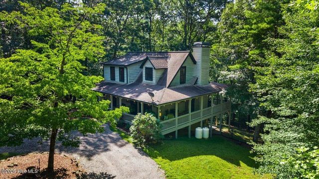 808 Granite Drive, Hayesville, NC 28904