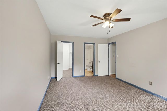 11324 Vista Canyon Drive, Charlotte, NC 28226