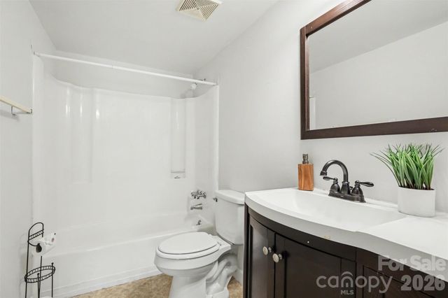 11324 Vista Canyon Drive, Charlotte, NC 28226