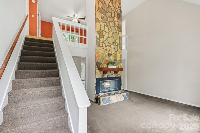 11324 Vista Canyon Drive, Charlotte, NC 28226