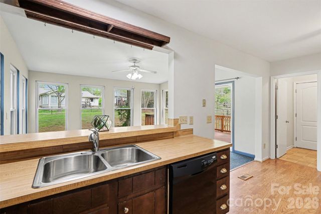 11324 Vista Canyon Drive, Charlotte, NC 28226