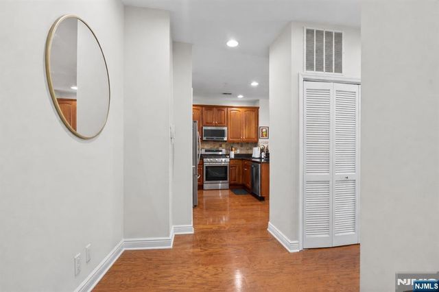 7400 River Road 401, North Bergen, NJ 07047