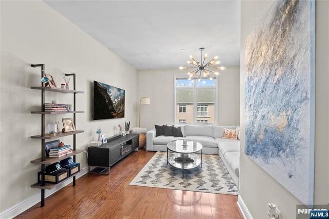 7400 River Road 401, North Bergen, NJ 07047