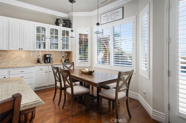 22064 Gold Canyon, Saugus, CA 91390