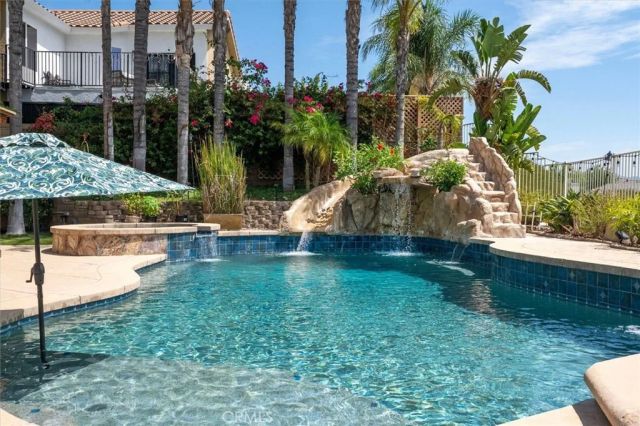 22064 Gold Canyon, Saugus, CA 91390