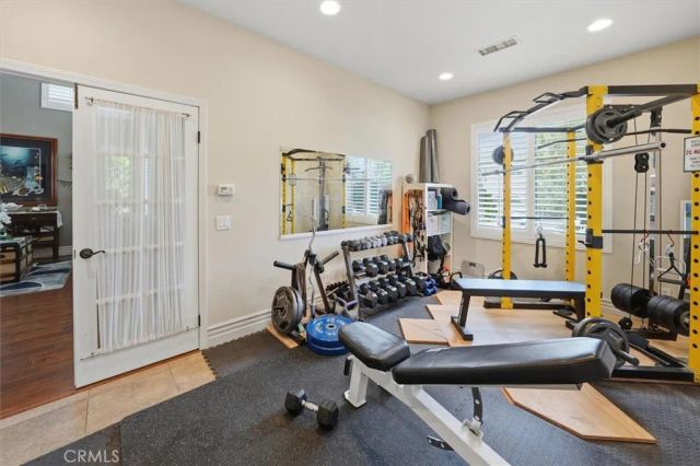 22064 Gold Canyon, Saugus, CA 91390
