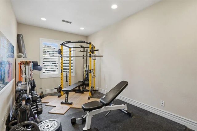 22064 Gold Canyon, Saugus, CA 91390