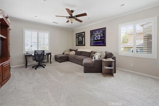 22064 Gold Canyon, Saugus, CA 91390