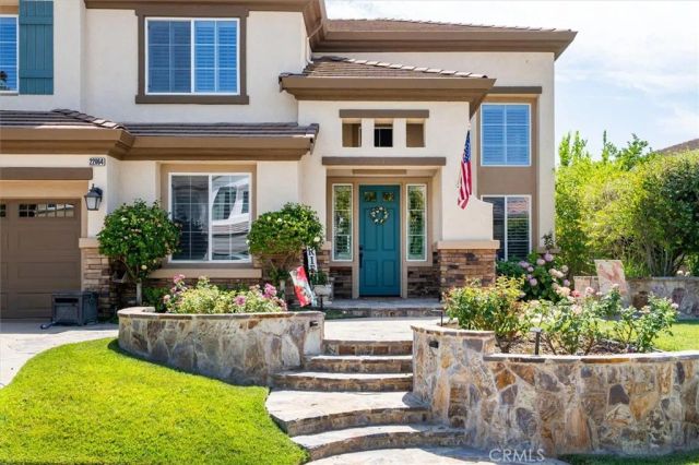22064 Gold Canyon, Saugus, CA 91390