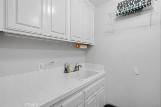 22064 Gold Canyon, Saugus, CA 91390