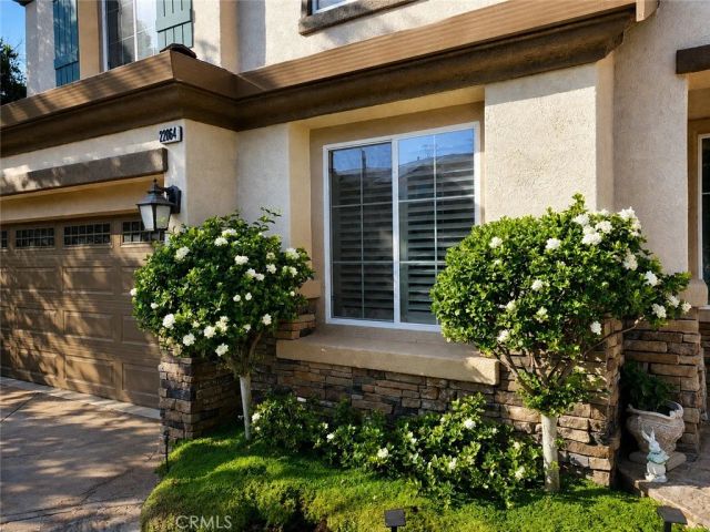 22064 Gold Canyon, Saugus, CA 91390