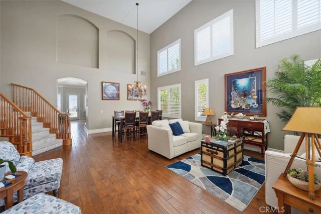 22064 Gold Canyon, Saugus, CA 91390