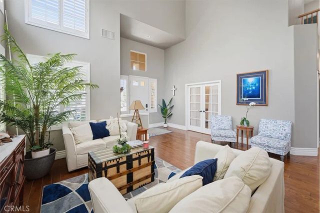 22064 Gold Canyon, Saugus, CA 91390
