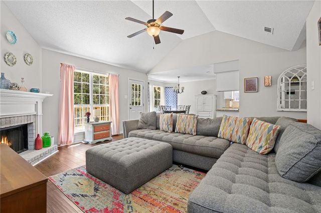 1990 Ark Drive E, Semmes, AL 36575