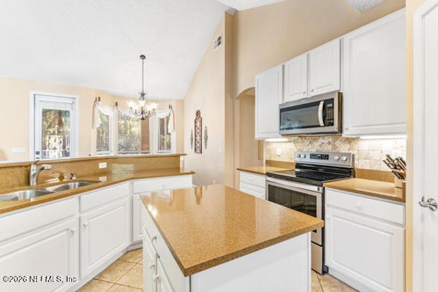 285 CROOKED Court, St. Johns, FL 32259