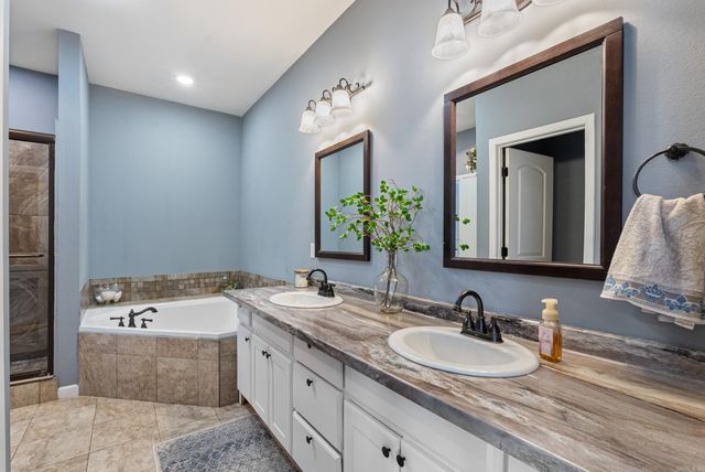 92 Hickory Ridge Road, Vilonia, AR 72173