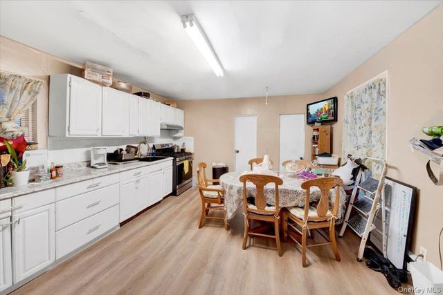 12 Broad Avenue, Ossining, NY 10562