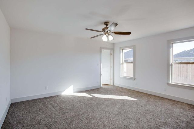 811 N 4th Street, Wolfforth, TX 79382