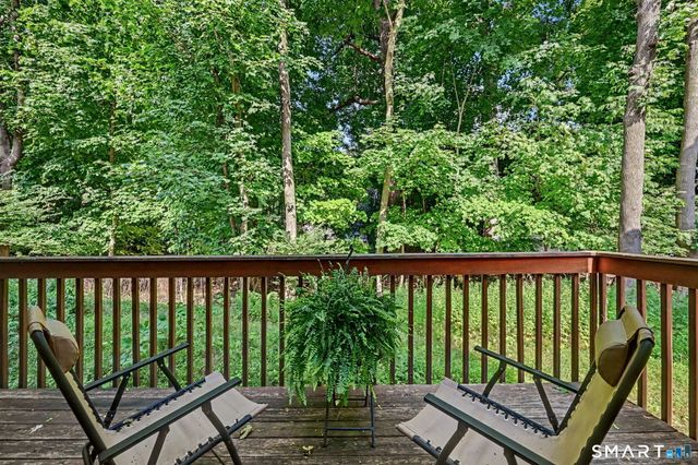 2435 Bedford Street 10C, Stamford, CT 06905