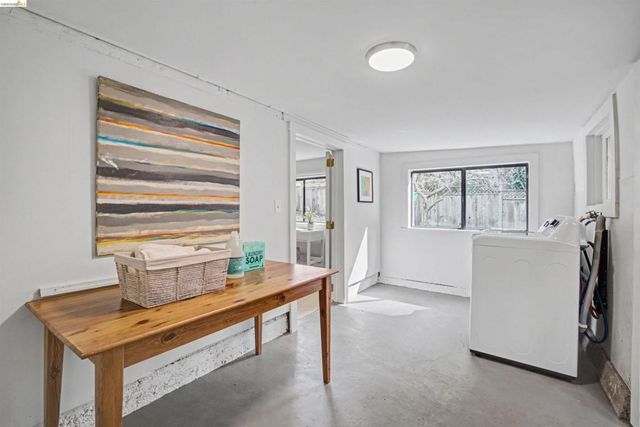 4753 4753 Mountain Blvd, Oakland, CA 94619