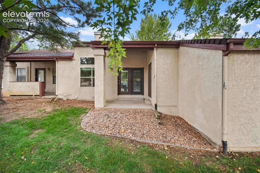 510 Autumn Crest Circle B, Colorado Springs, CO 80919 — photo 3
