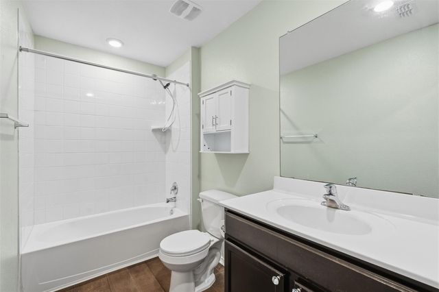 1012 Chambray DR, Troy, TX 76579