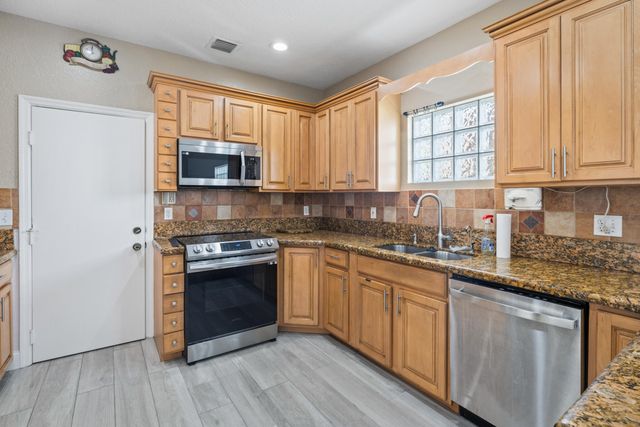 3471 NW 112th Avenue, Coral Springs, FL 33065