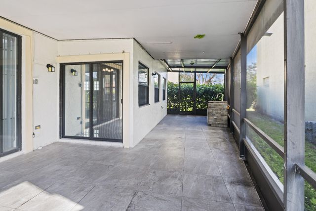 3471 NW 112th Avenue, Coral Springs, FL 33065