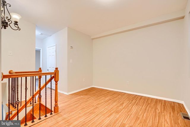 906 S HANOVER ST, Baltimore, MD 21230