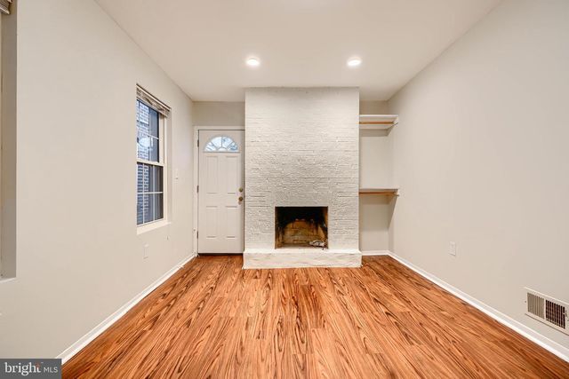 906 S HANOVER ST, Baltimore, MD 21230