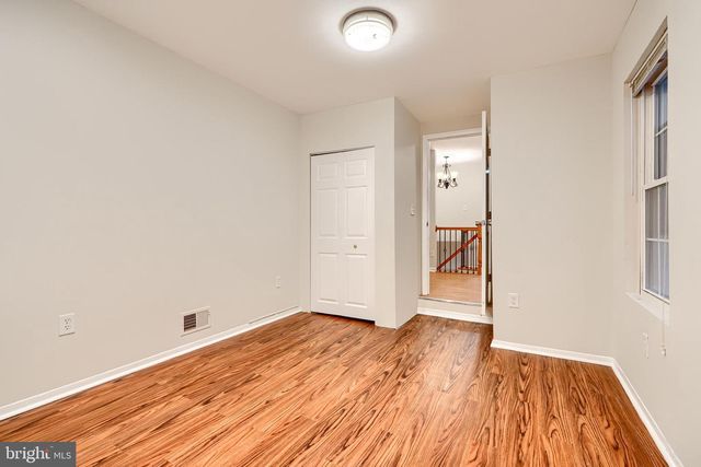 906 S HANOVER ST, Baltimore, MD 21230