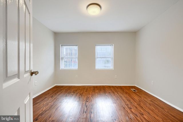 906 S HANOVER ST, Baltimore, MD 21230