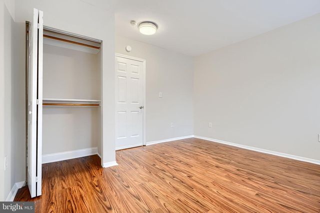 906 S HANOVER ST, Baltimore, MD 21230