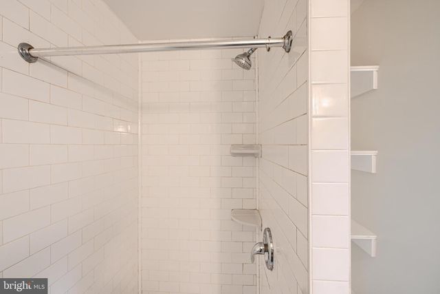 906 S HANOVER ST, Baltimore, MD 21230