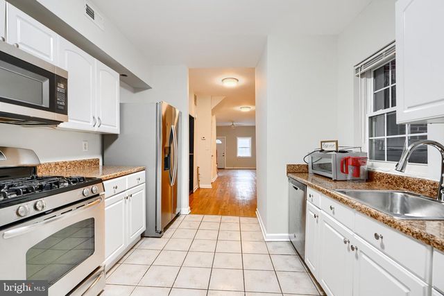 906 S HANOVER ST, Baltimore, MD 21230