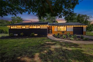 3907 SW Scherer Road, Lee's Summit, MO 64082